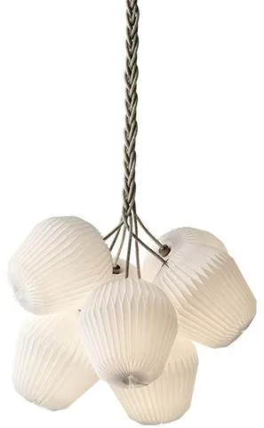 Le Klint THE BOUQUET Large Chandelier med 7 papirs skjermer